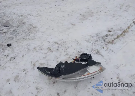 2014 Ford Focus Se z USA, uszkodzony, nr VIN 1FADP3F2XEL283154